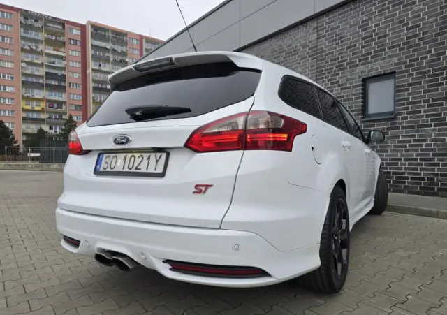 FORD Focus SW 1.6 TDCi DPF Titanium