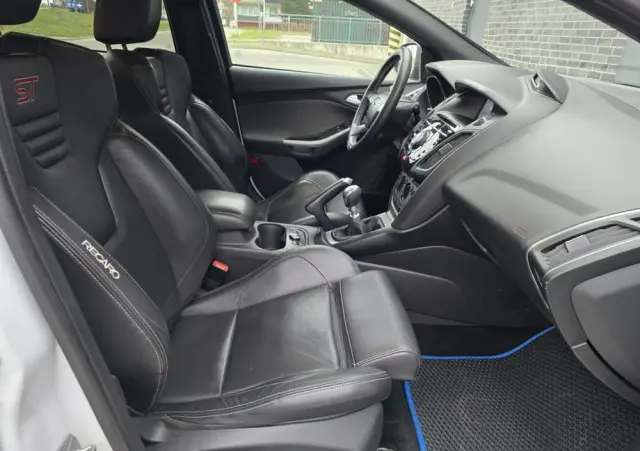 FORD Focus SW 1.6 TDCi DPF Titanium