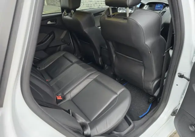 FORD Focus SW 1.6 TDCi DPF Titanium