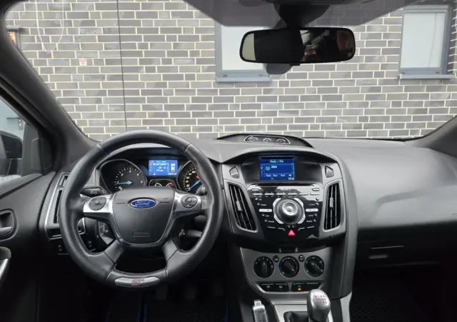 FORD Focus SW 1.6 TDCi DPF Titanium