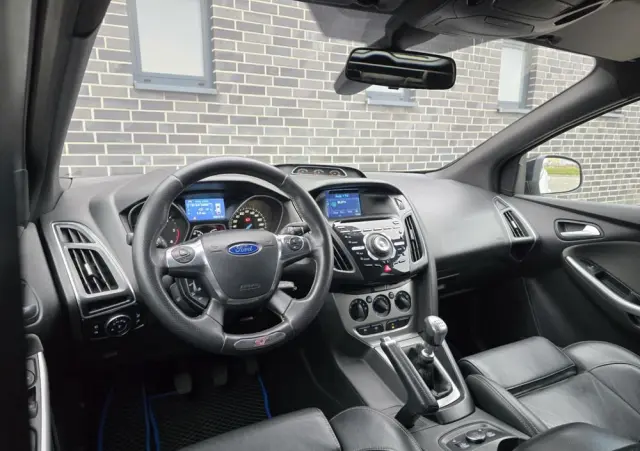 FORD Focus SW 1.6 TDCi DPF Titanium