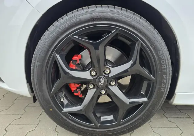 FORD Focus SW 1.6 TDCi DPF Titanium