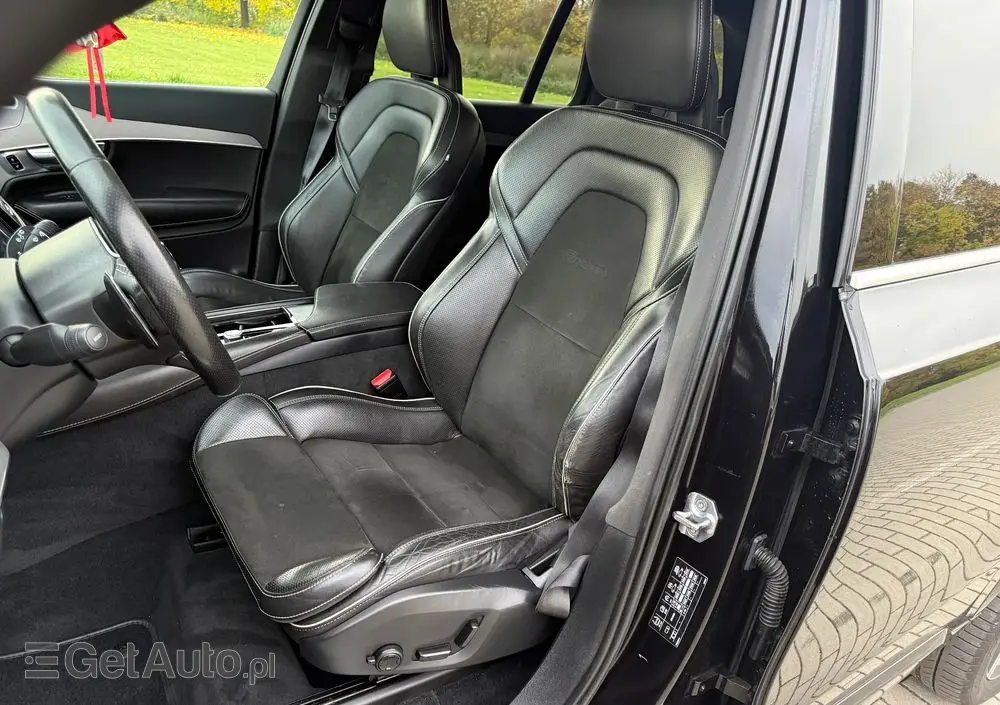 VOLVO XC 90 D5 AWD R-Design
