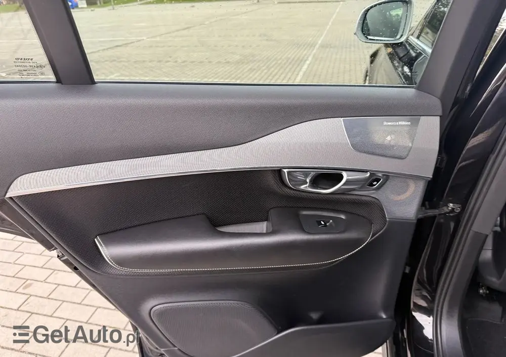 VOLVO XC 90 D5 AWD R-Design