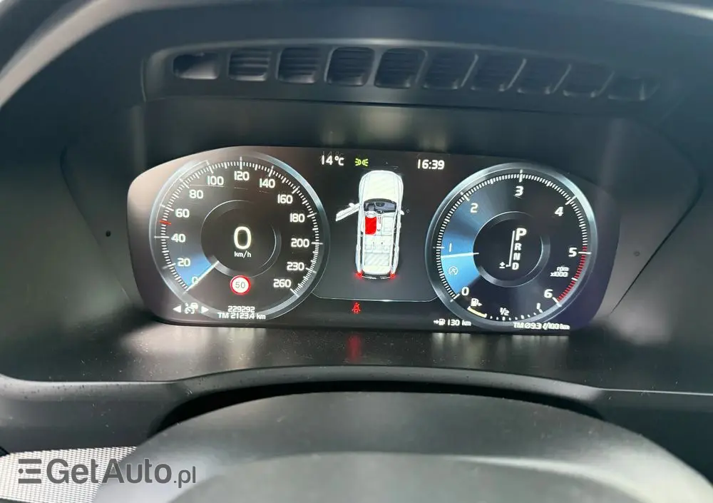 VOLVO XC 90 D5 AWD R-Design