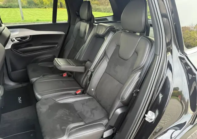 VOLVO XC 90 D5 AWD R-Design