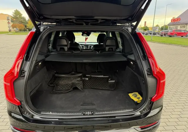 VOLVO XC 90 D5 AWD R-Design