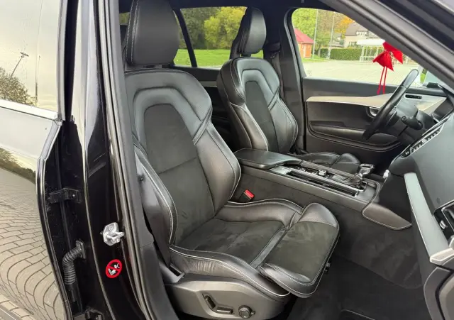 VOLVO XC 90 D5 AWD R-Design