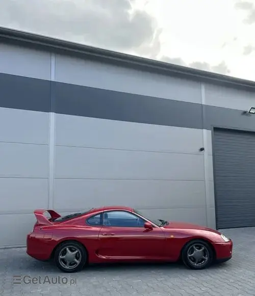 TOYOTA Supra 