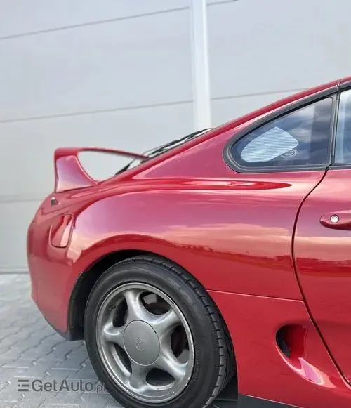 TOYOTA Supra 