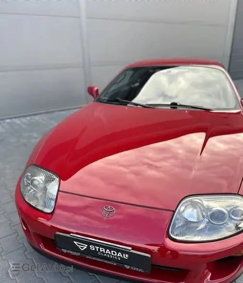 TOYOTA Supra 