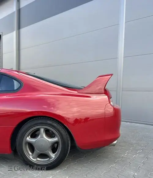 TOYOTA Supra 
