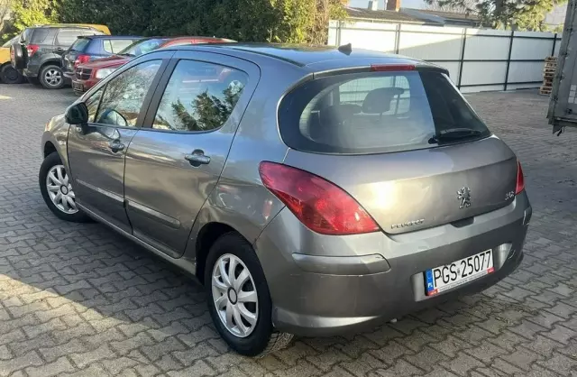 PEUGEOT 308 