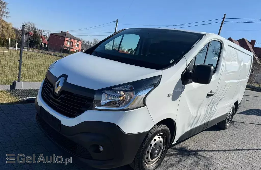 RENAULT Trafic 
