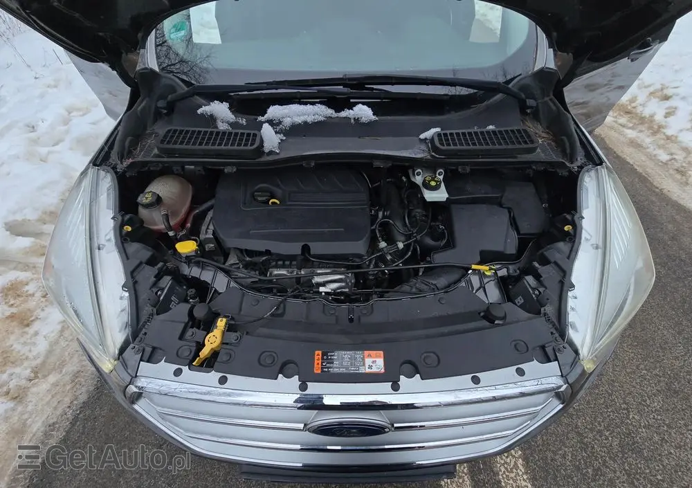 FORD Kuga 1.5 EcoBoost 2x4 Titanium