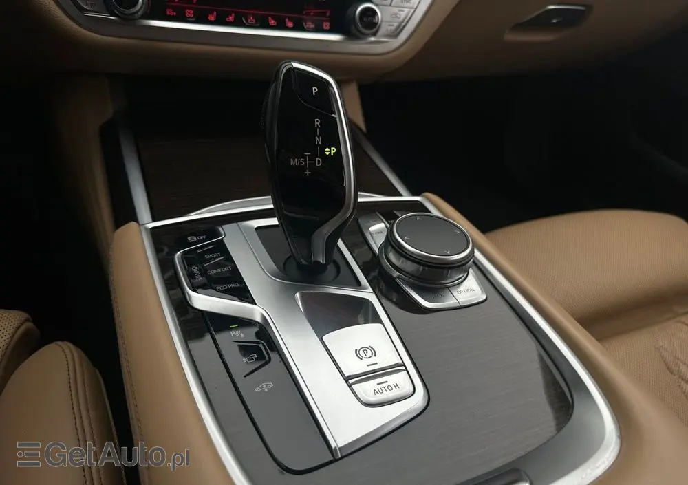 BMW Seria 7 740d xDrive
