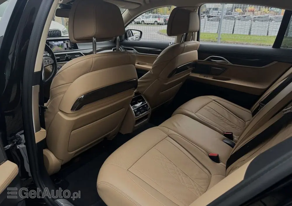 BMW Seria 7 740d xDrive