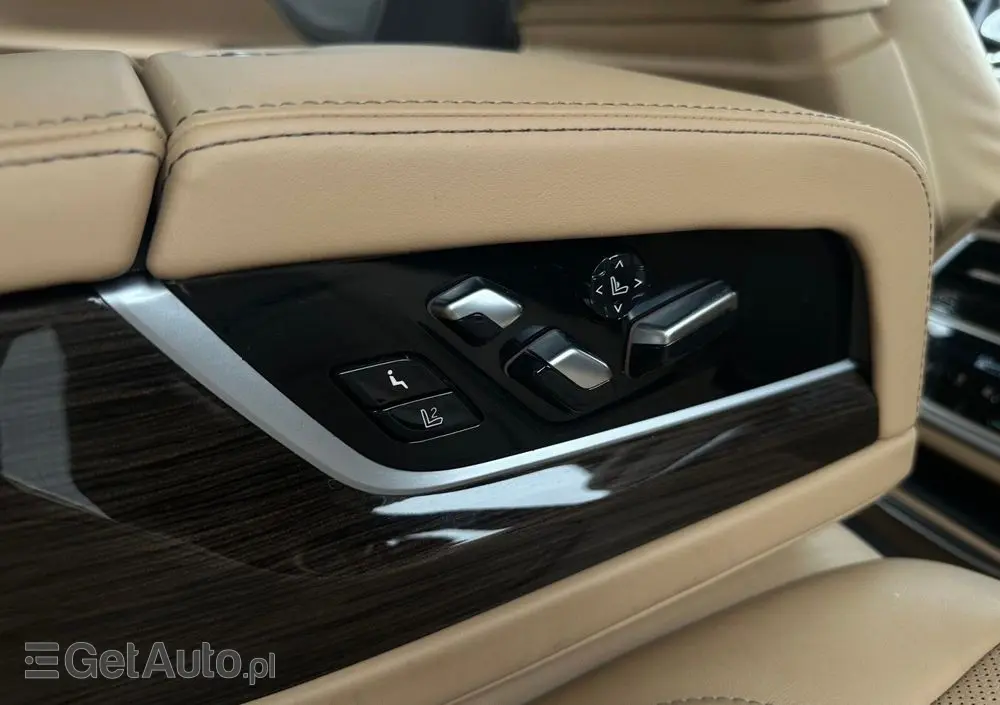 BMW Seria 7 740d xDrive