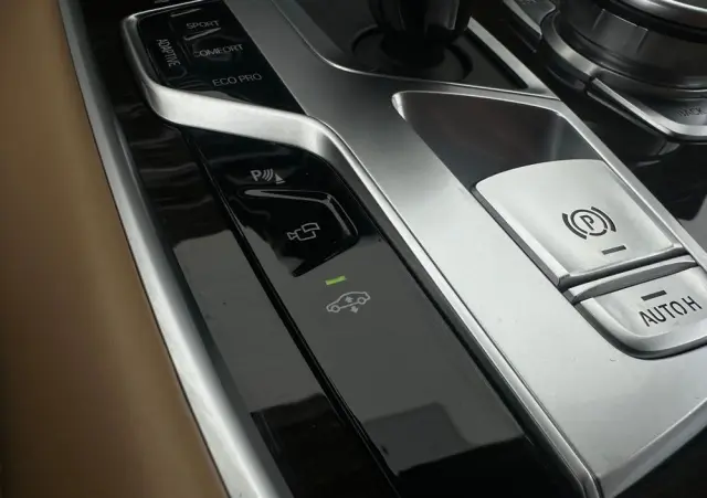 BMW Seria 7 740d xDrive