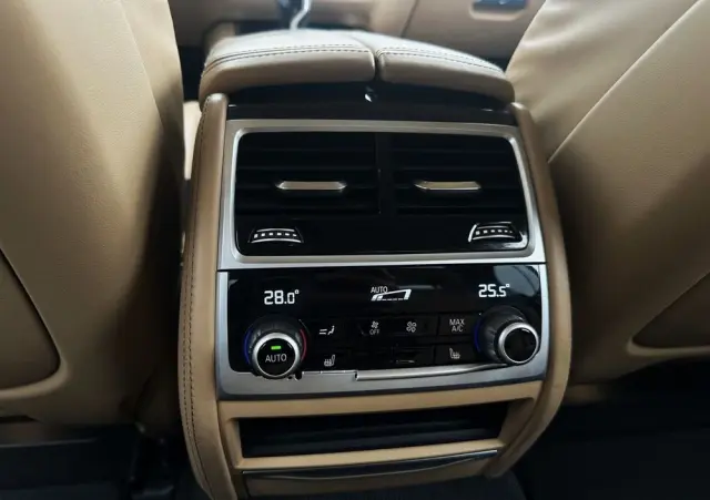 BMW Seria 7 740d xDrive