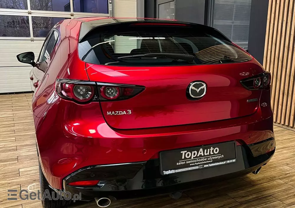 MAZDA 3 