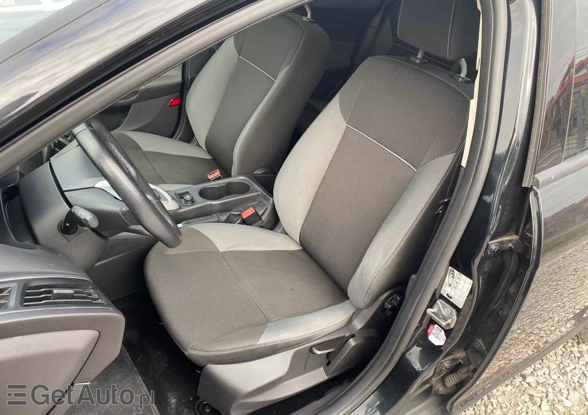 FORD Focus 1.6 TI-VCT Trend