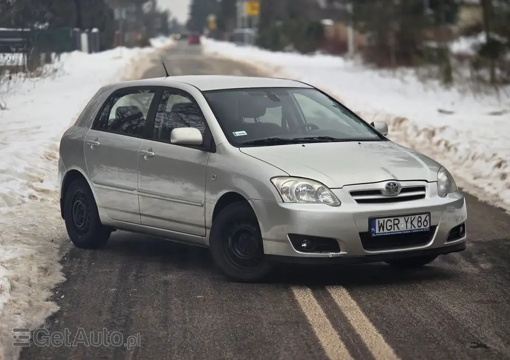 TOYOTA Corolla 1.6 Linea Sol