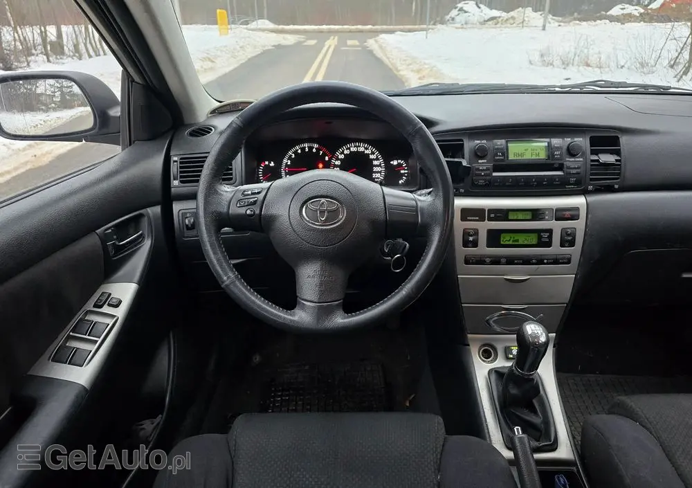 TOYOTA Corolla 1.6 Linea Sol