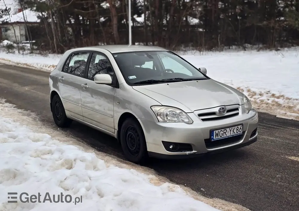 TOYOTA Corolla 1.6 Linea Sol