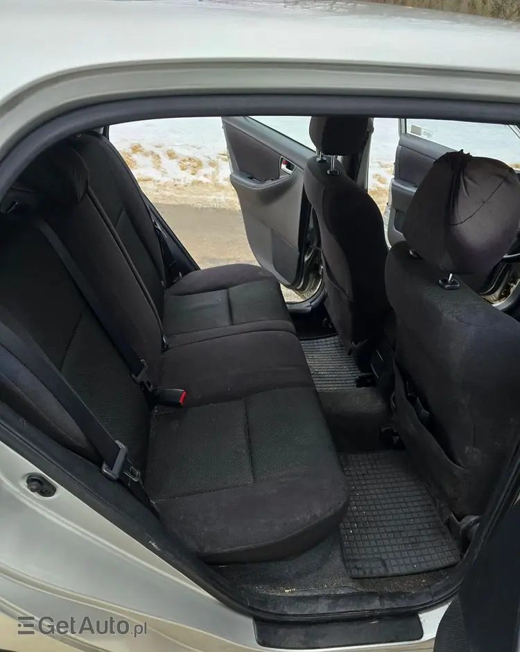 TOYOTA Corolla 1.6 Linea Sol