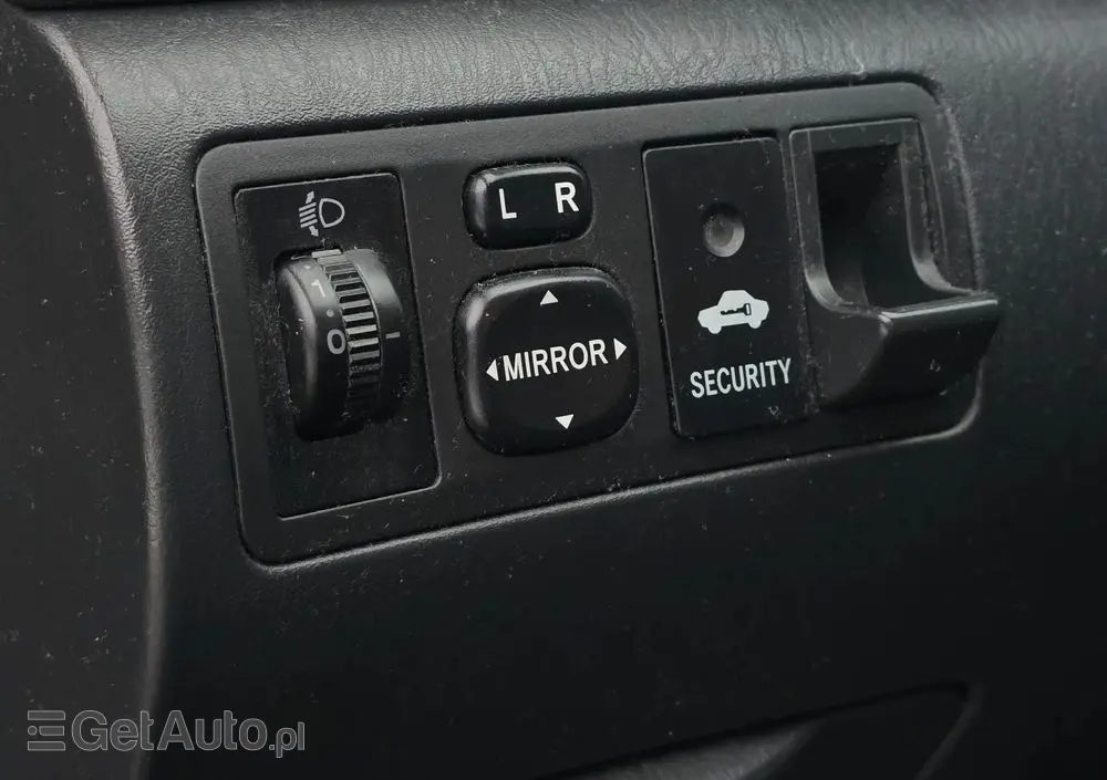 TOYOTA Corolla 1.6 Linea Sol