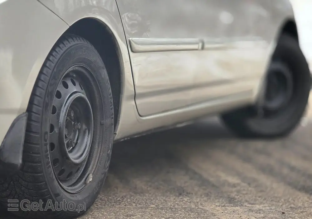 TOYOTA Corolla 1.6 Linea Sol