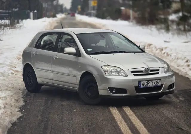 TOYOTA Corolla 1.6 Linea Sol