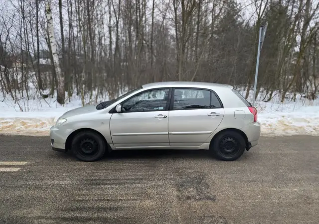 TOYOTA Corolla 1.6 Linea Sol