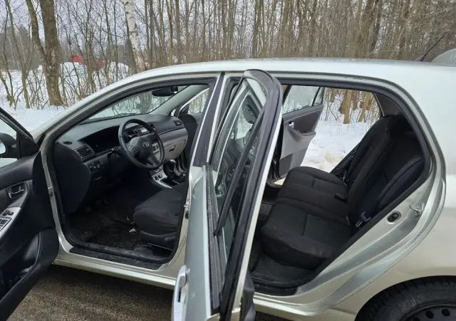 TOYOTA Corolla 1.6 Linea Sol