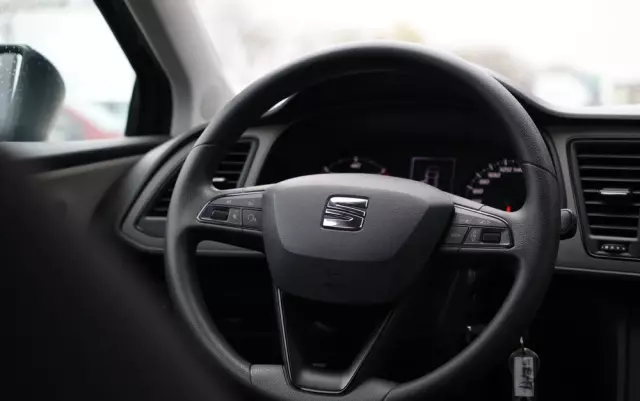 SEAT Leon 1.6 TDI Reference