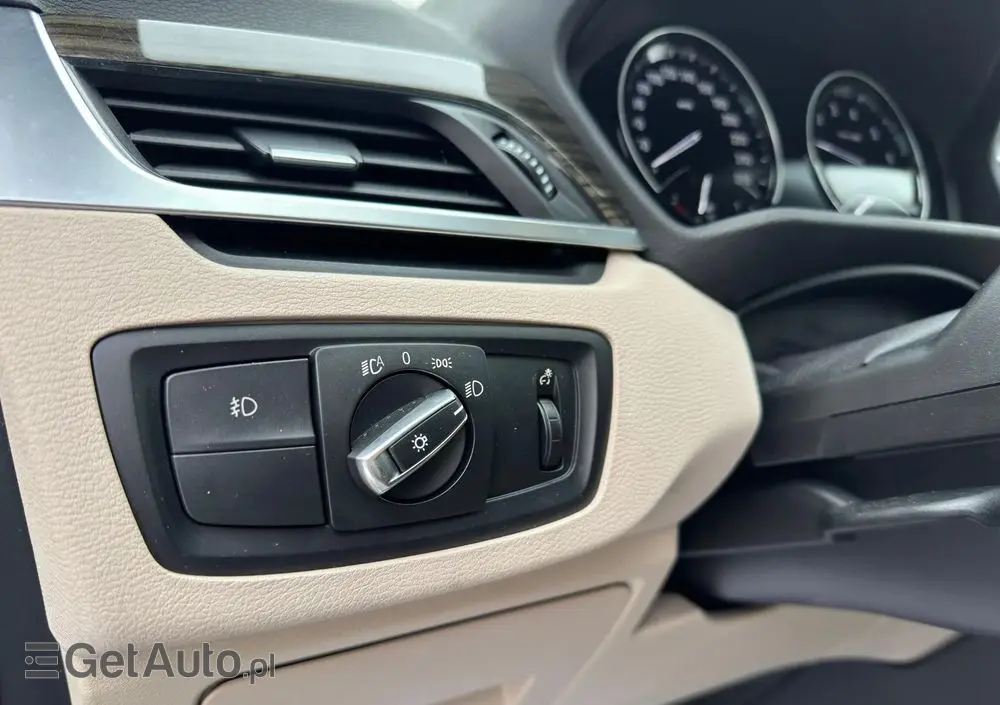 BMW X1 XDrive25i xLine sport