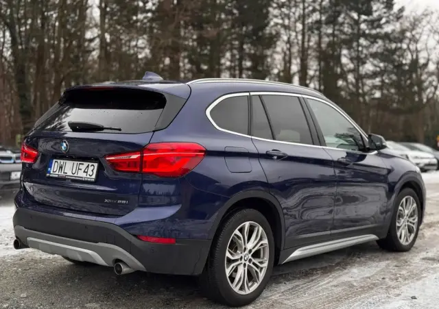 BMW X1 XDrive25i xLine sport