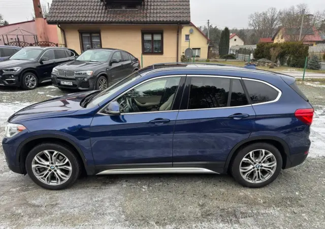 BMW X1 XDrive25i xLine sport
