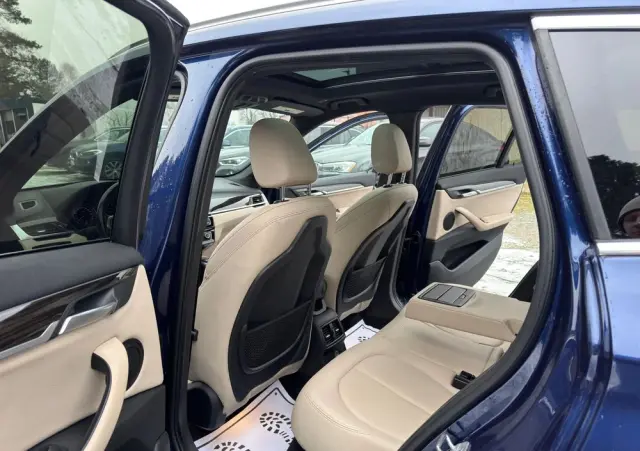 BMW X1 XDrive25i xLine sport