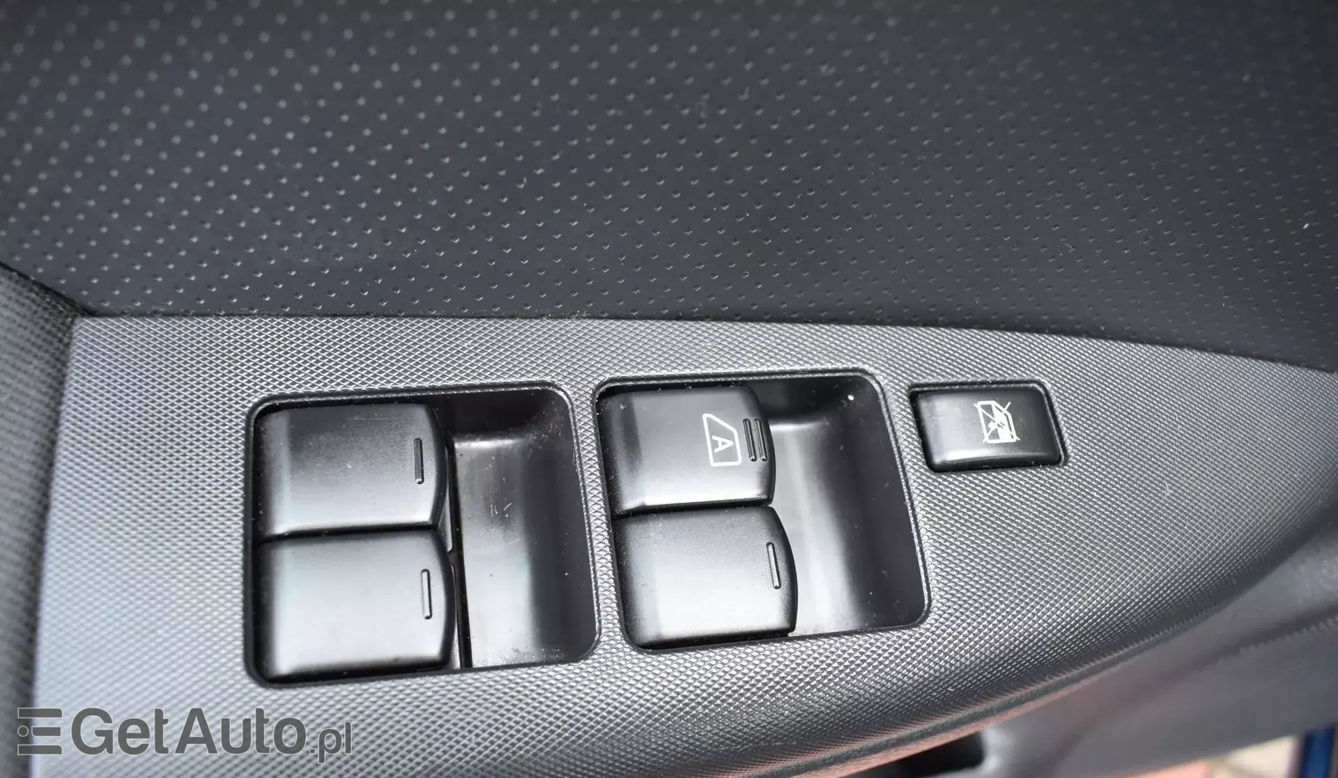 NISSAN Note 1.4 i 16V (88 KM)