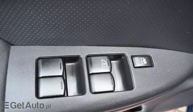NISSAN Note 1.4 i 16V (88 KM)