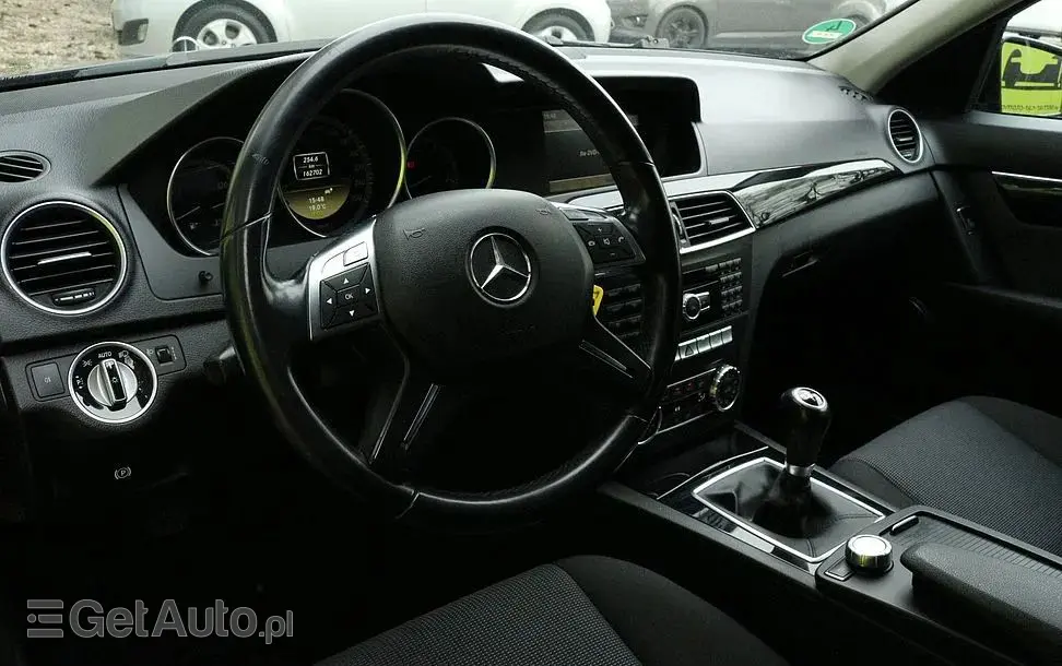 MERCEDES-BENZ Klasa C 180 Kompressor Avantgarde