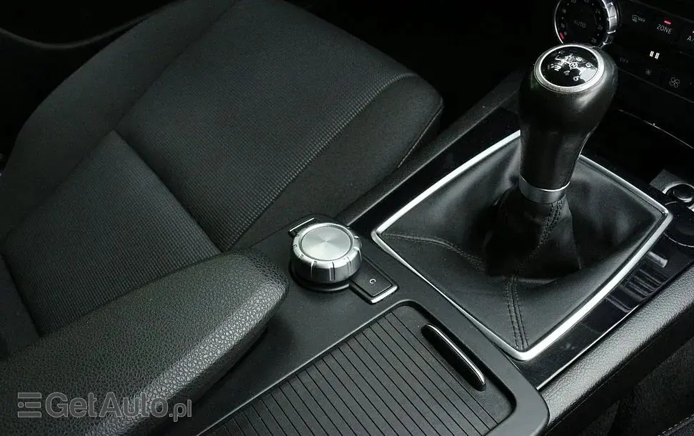 MERCEDES-BENZ Klasa C 180 Kompressor Avantgarde