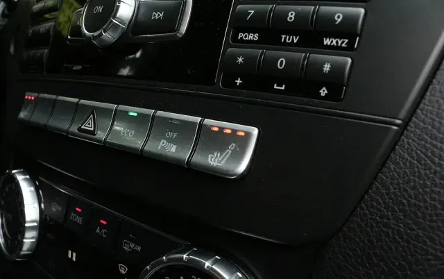 MERCEDES-BENZ Klasa C 180 Kompressor Avantgarde