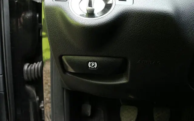 MERCEDES-BENZ Klasa C 180 Kompressor Avantgarde