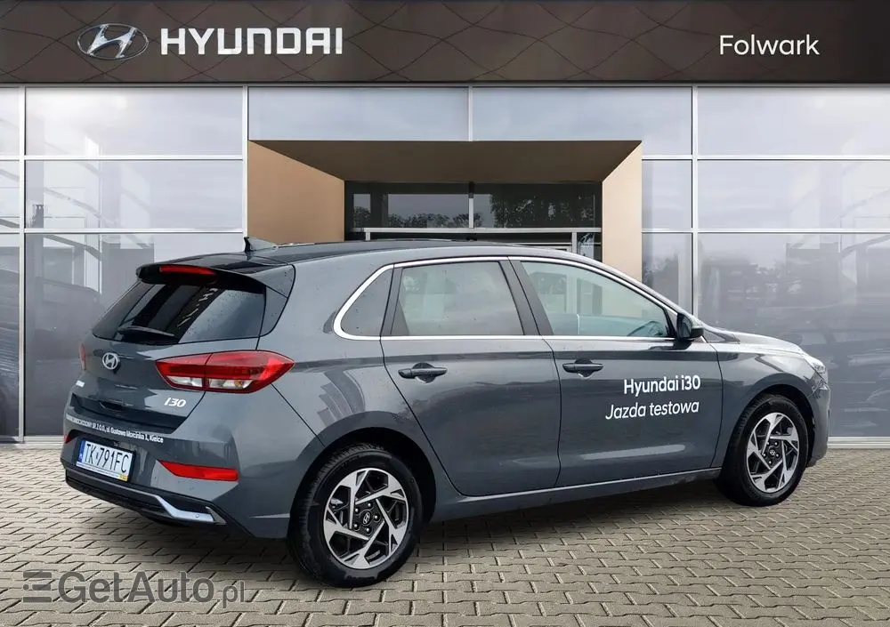 HYUNDAI I30 1.5 T-GDI 48V Smart