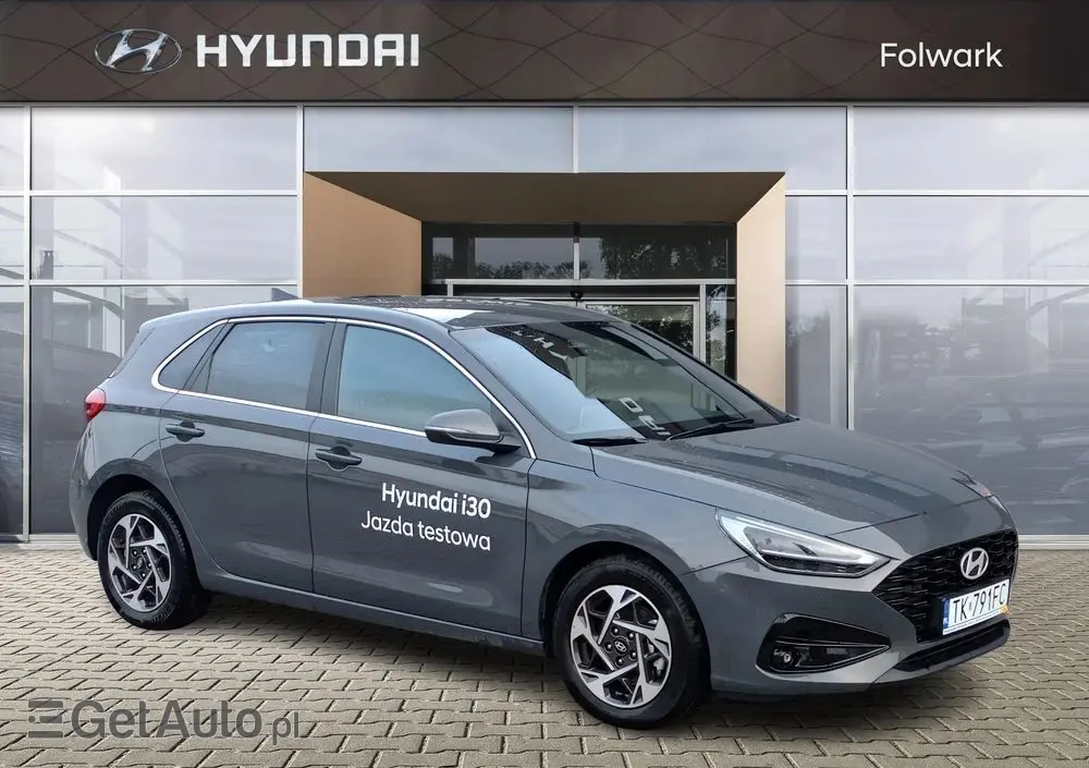 HYUNDAI I30 1.5 T-GDI 48V Smart