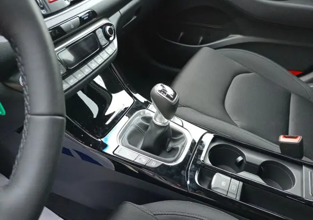 HYUNDAI I30 1.5 T-GDI 48V Smart