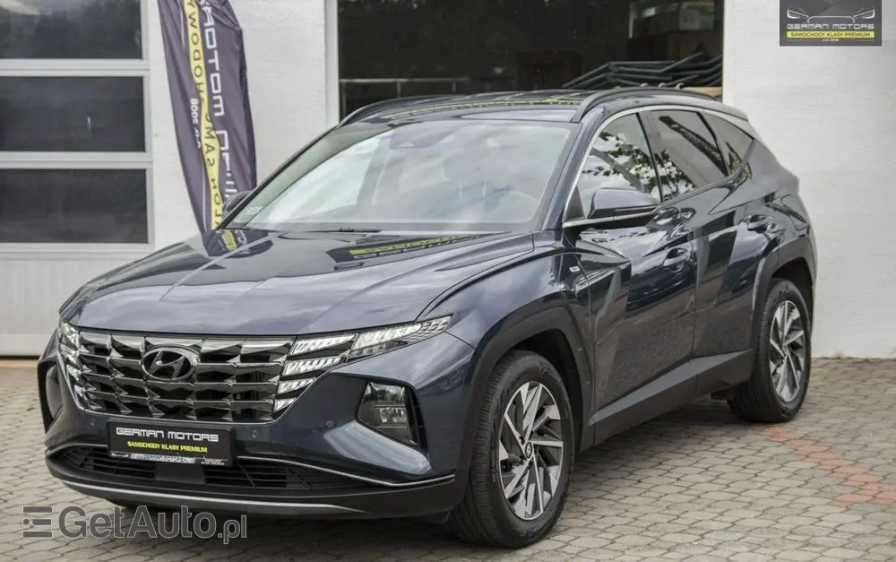 HYUNDAI Tucson 
